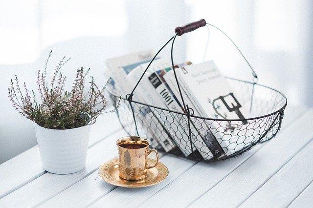 Decorate Your Home to Sell