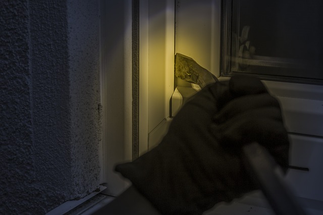 15 Ways To Protect Your Home From Burglars